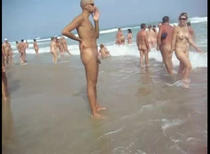 Unexperienced  from nudists beach